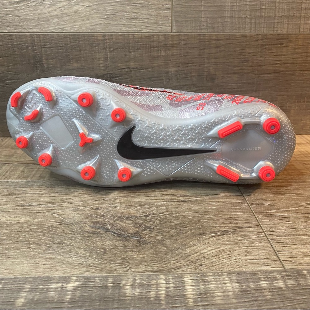 Nike JR Phantom VSN 2 Elite DF FGMG ‘Metallic Grey - Picture 4 of 7